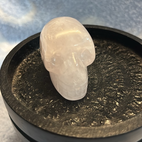 Rose Quartz Skull Carving - Picture 4 of 5